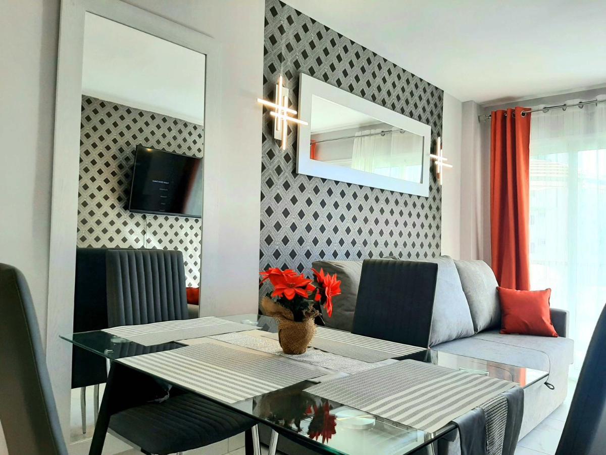 Centrally Located Apartment Close To The Ocean. Arona  Exterior photo